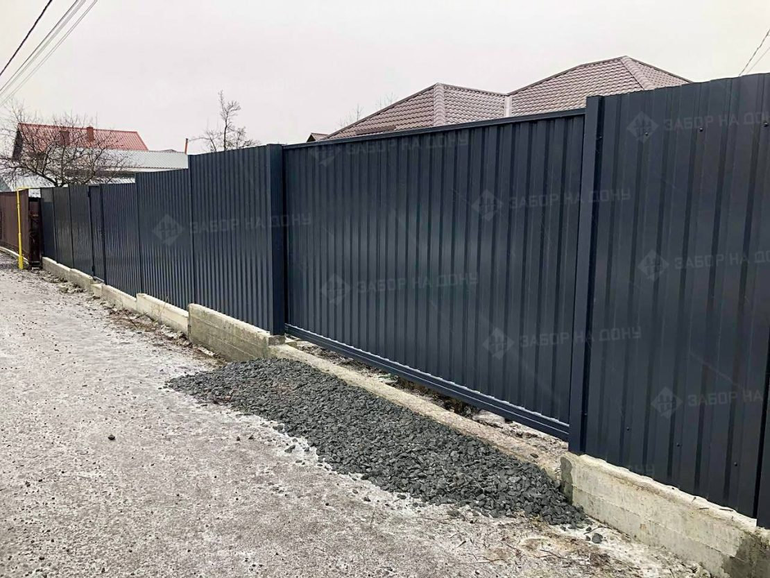 Откатные ворота из профлиста  в Белореченске