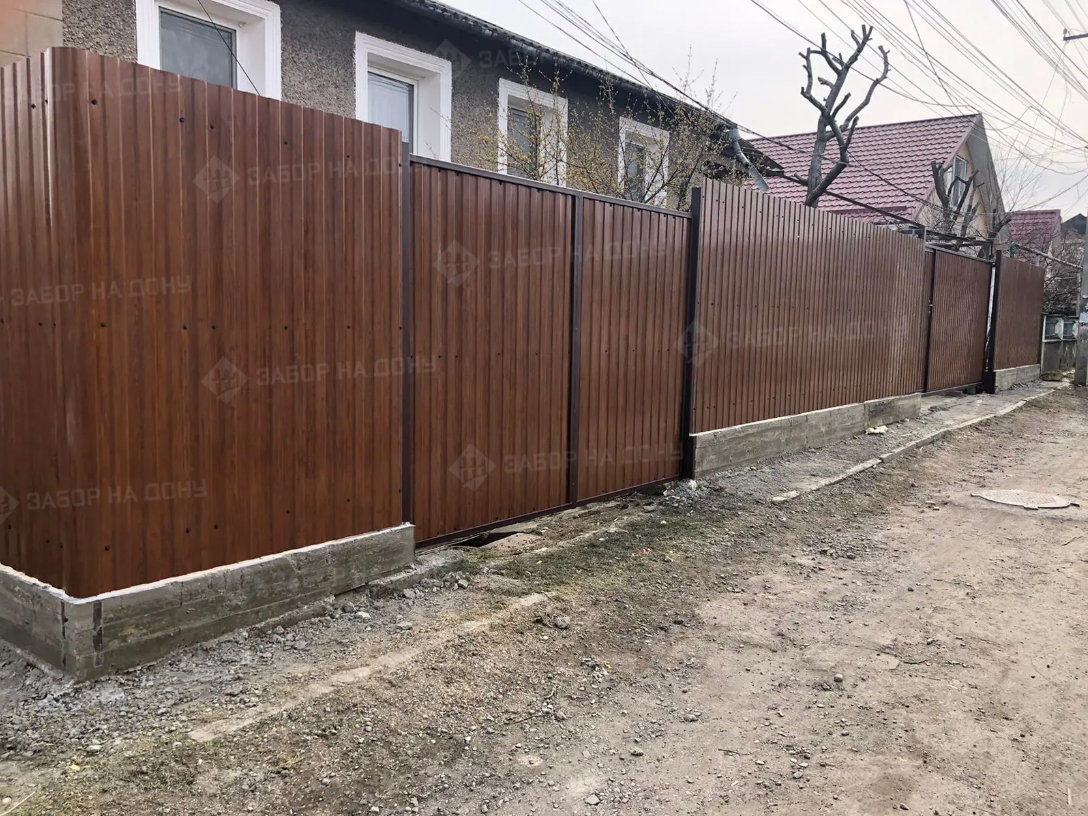 Распашные ворота из профлиста  в Белореченске